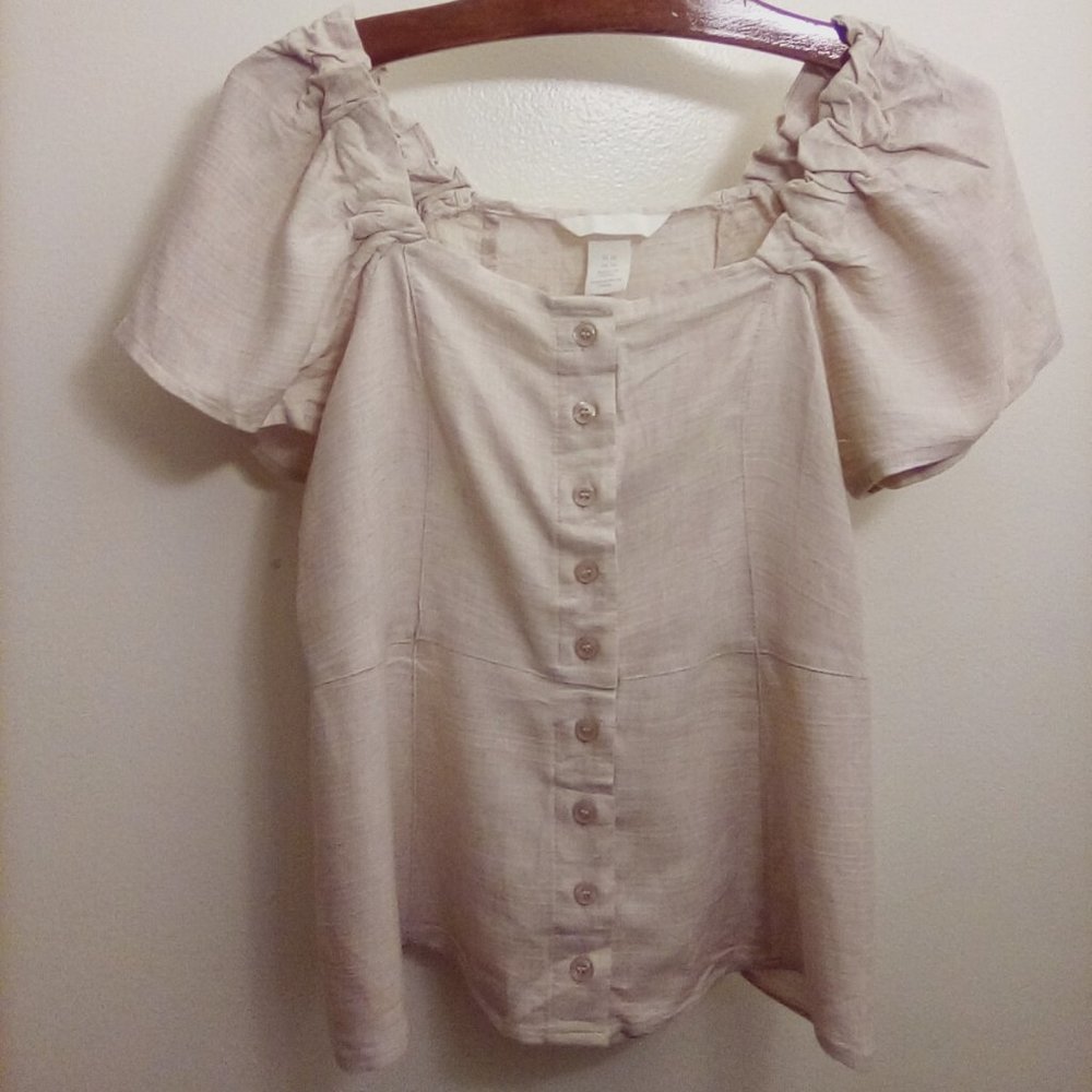 H&M  light beige puff sleeve blouse